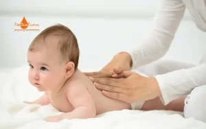 ảnh đại diện bài massage cho trẻ sơ sinh
