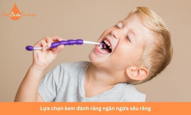 Lựa chọn kem đánh răng phù hợp giúp ngăn ngừa sâu răng hiệu quả.